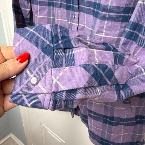 Joan Rivers Cotton Plaid Flannel Snap Front Shirt Womens Small Purple Button Up - Picture 2 of 9